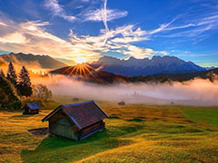 Berge im Herbstlicht